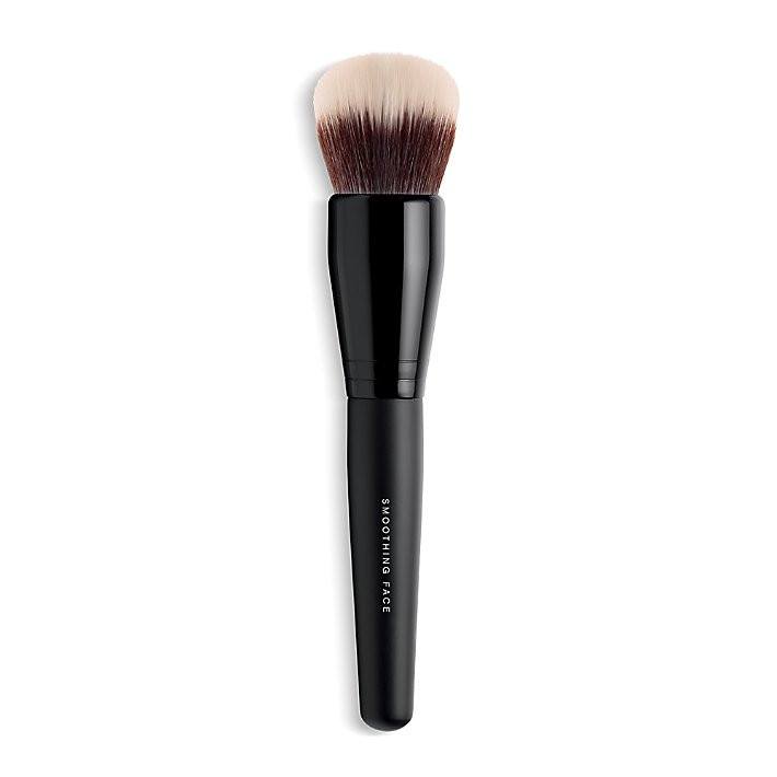 Bare Escentuals Smoothing Face BrushCosmetic BrushesBARE MINERALS