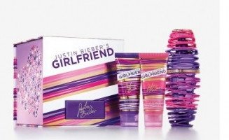 JUSTIN BIEBER GIRLFRIEND WOMENS 3 PIECE GIFT SETWomen's FragranceJUSTIN BIEBER