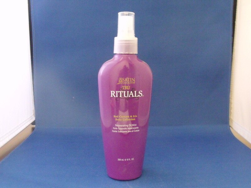 TRU RITUALS RED CURRANT OIL MISTBody CareTRU RITUALS